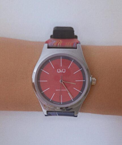 Reloj Manilla Varios Colores QyQ